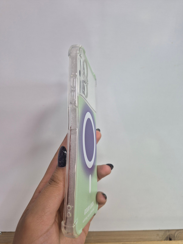 قاب ژله ای طرح مکسیف شیائومی poco m5 4g دارای رنگبندی
