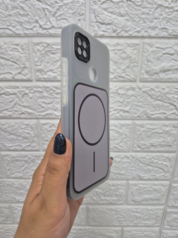 قاب مکسیف دولایه شیائومی redmi 9c دارای رنگبندی