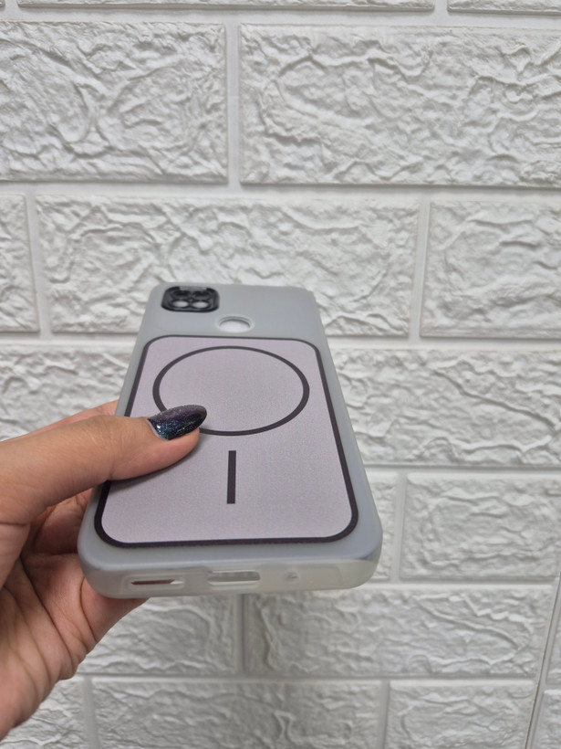 قاب مکسیف دولایه شیائومی redmi 9c دارای رنگبندی